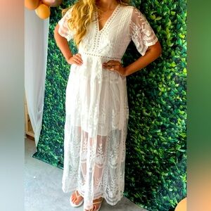 White Lace Bridal dress L